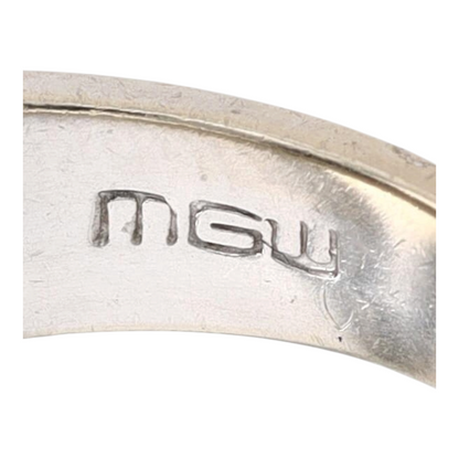 1/10 ctw 10K White Gold Diamond Band
