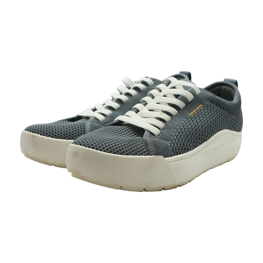 Time Off Knit Low-Top Athletic Shoes