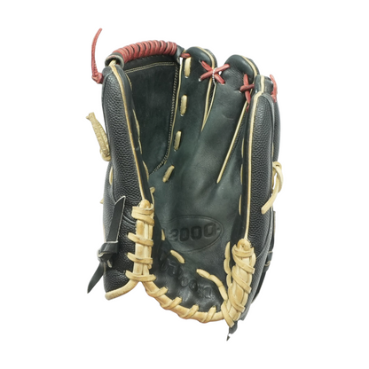 Men's Black A2000 Baseball Glove