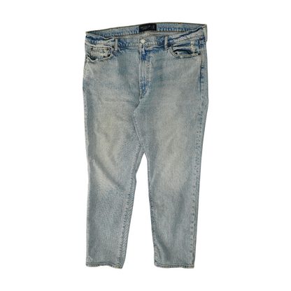 Straight Jeans