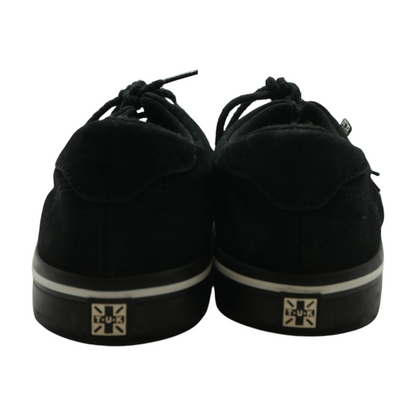 Black Low-Top Athletic Shoes