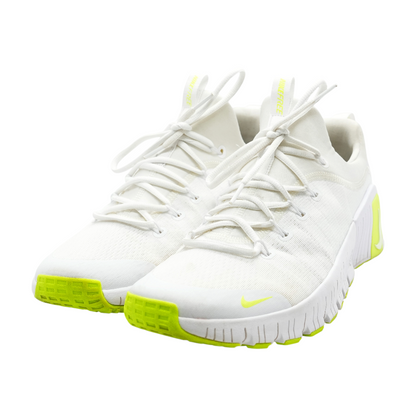 Free Metcon 6 Low-Top Athletic Shoes