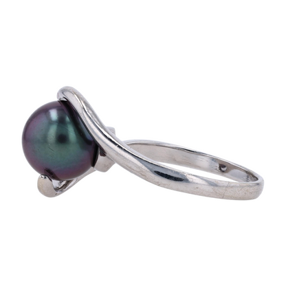 14K White Gold Fashion Ring