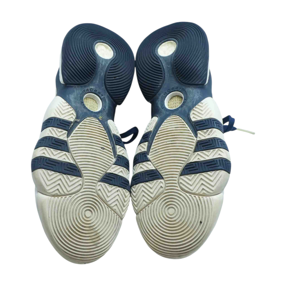 Trae Young 2.0 Low-Top Athletic Shoes