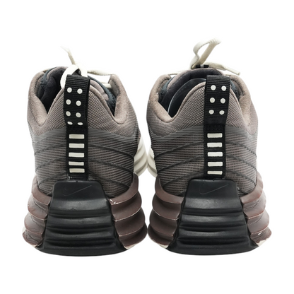 Lunar Roam Low-Top Athletic Shoes