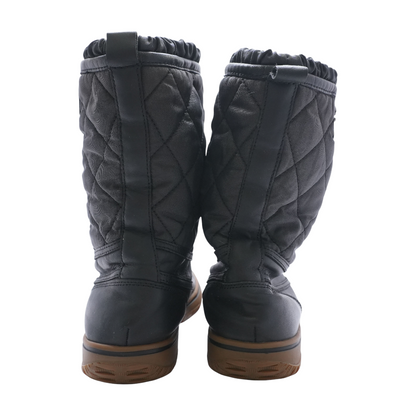 Black Boots