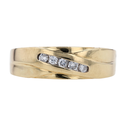 1/6 ctw 14K Yellow Gold Diamond Band Ring