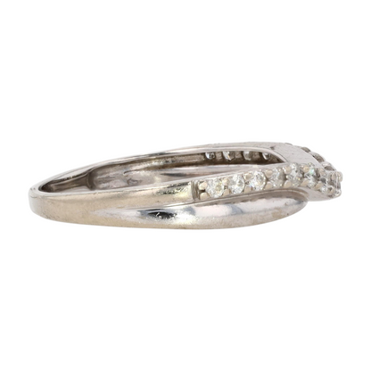 1/5 ctw 10K White Gold Diamond Band Ring