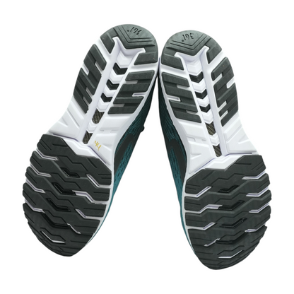 Maraki 5 Low-Top Athletic Shoes