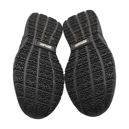Signature Sneaker Low-Top Athletic Shoes