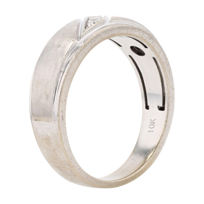 1/10 ctw 10K White Gold Diamond Band