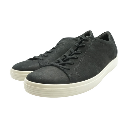 Soft 7 Low-Top Athletic Shoes