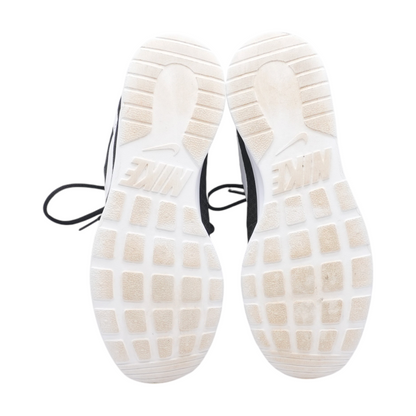 Tanjun Low-Top Athletic Shoes