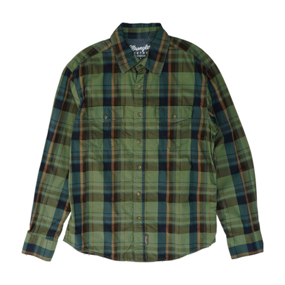 Wrangler Green Plaid Long Sleeve Button Down – Image 1