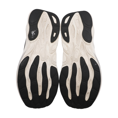 880 Athletic Shoes