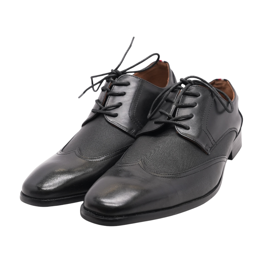 Black Lace-Up Dress Shoes – Unclaimed Baggage