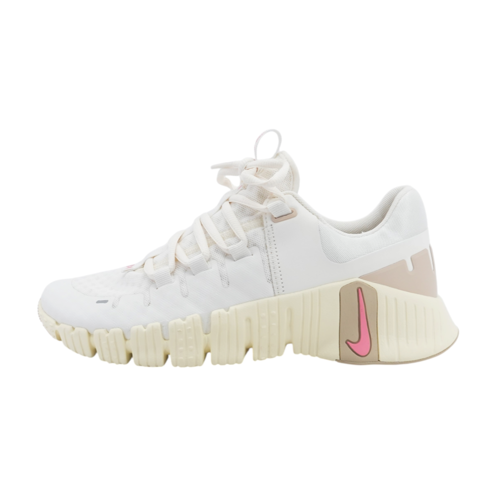 Free Metcon 5 Low-Top Athletic Shoes