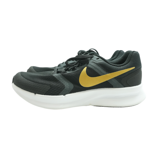 Run Swift 3 Low-Top Athletic Shoes