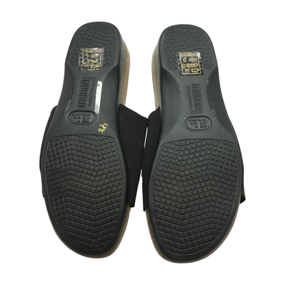 Black Flat Sandals