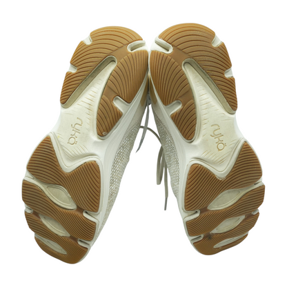 Devotion X Low-Top Athletic Shoes