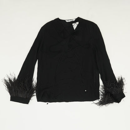 Black Solid Long Sleeve Blouse