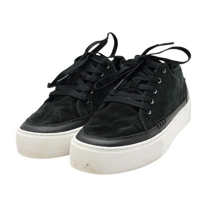Zilo Low-Top Athletic Shoes