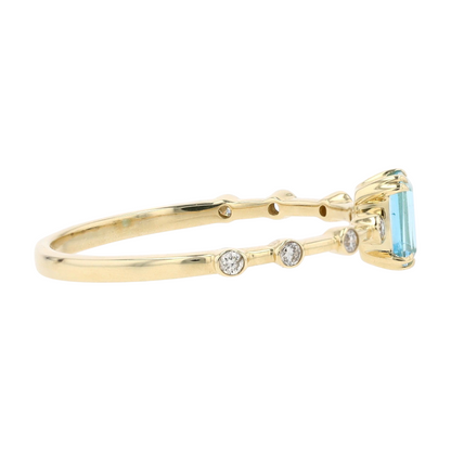 3/8 ctw 10K Yellow Gold Blue Topaz Fashion Ring