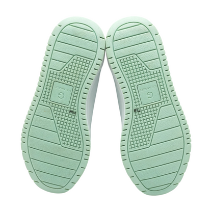 Heartla Low-Top Athletic Shoes