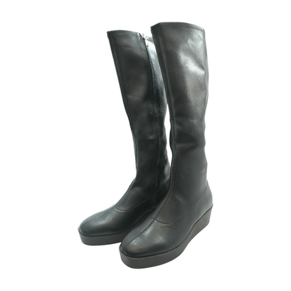 Black Boots