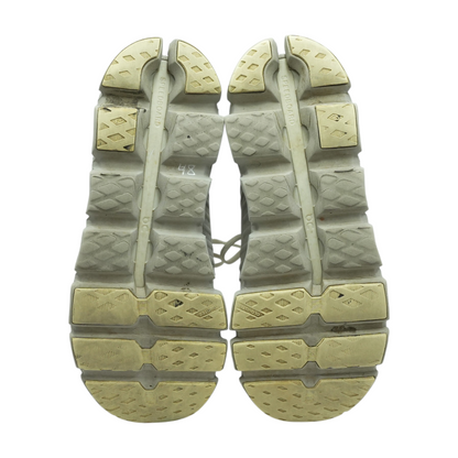 CloudSwift Low-Top Athletic Shoes