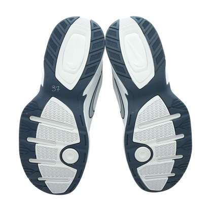 Monarch Iv Low-Top Athletic Shoes