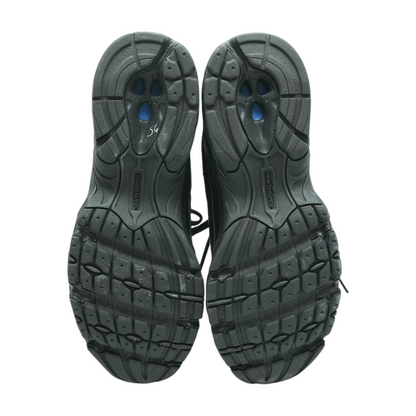 740 Low-Top Athletic Shoes