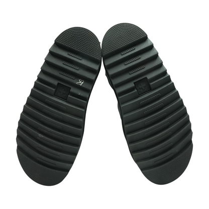 Black Wedged Sandals