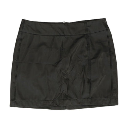 Black Solid Mini Skirt