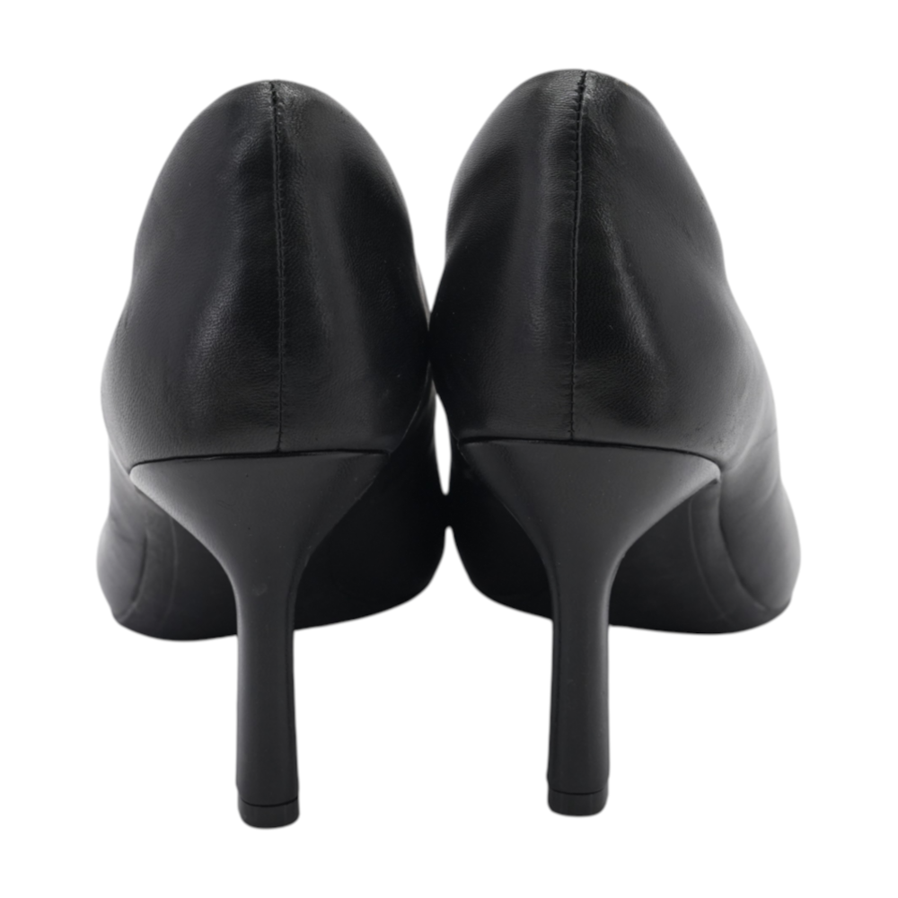 Black Pump Heels