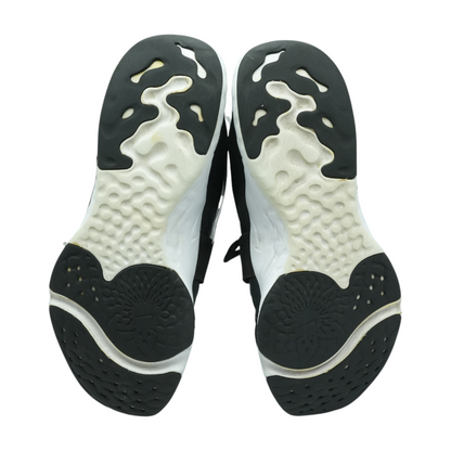 Renew In-Season TR12 Low-Top Athletic Shoes