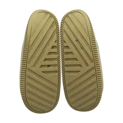 Calm Athletic Slide