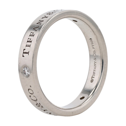 1/10 ctw Platinum Diamond Band Ring