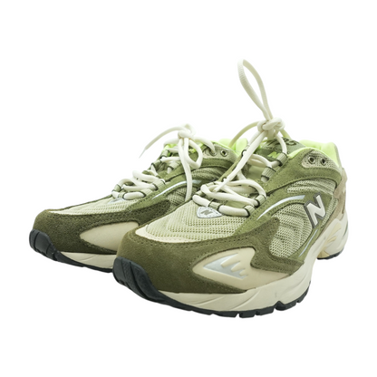 725v1 Low-Top Athletic Shoes