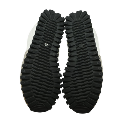Pace Nostalgia Low-Top Athletic Shoes