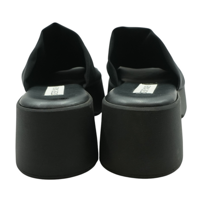 Black Wedged Sandals