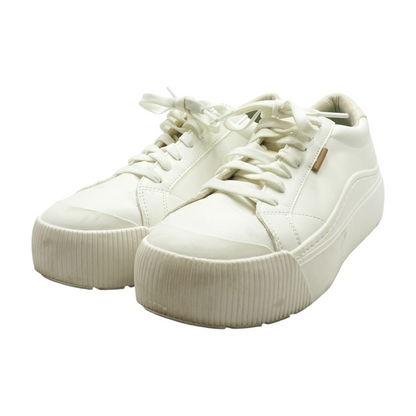 Time Off Max Low-Top Athletic Shoes