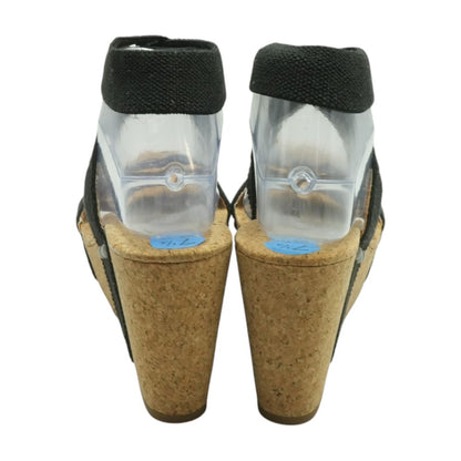 Black Wedged Sandals