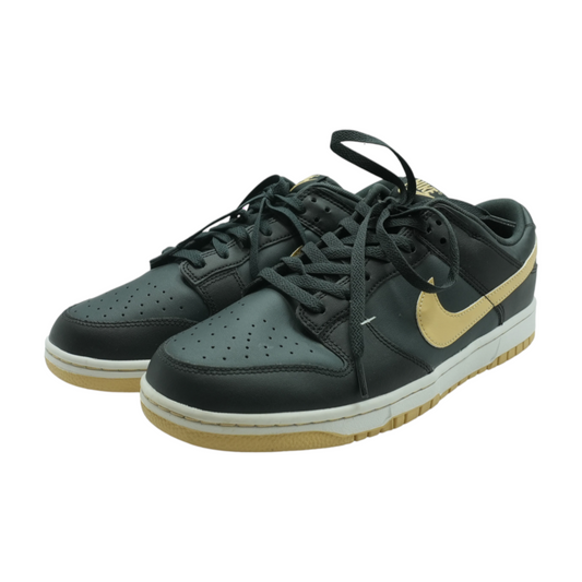 Dunk Low Low-Top Athletic Shoes