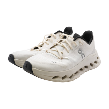 Cloudtilt Athletic Shoes