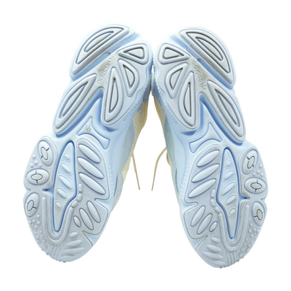 Ozweego Low-Top Athletic Shoes