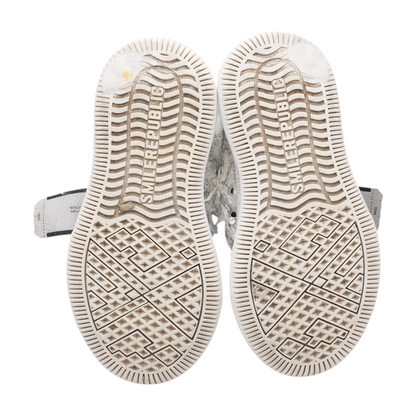 Silver Textured Low Top Sneaker High-Top Athletic Shoes