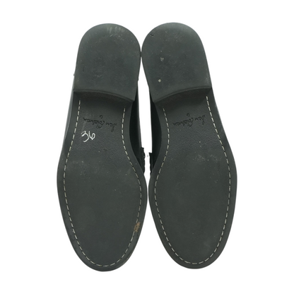 Black Flats