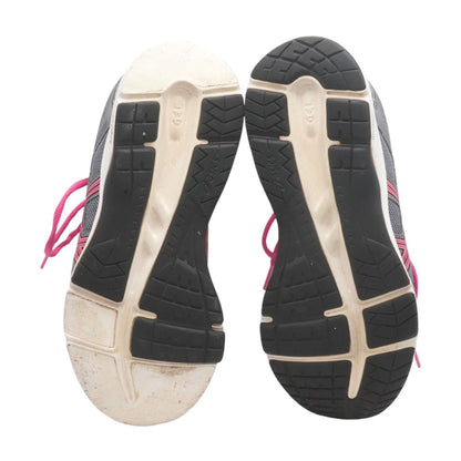 Gray Low-Top Athletic Shoes