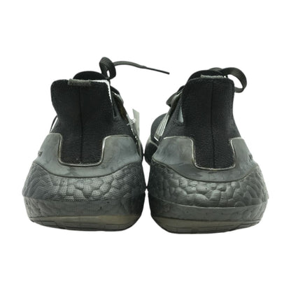 Ultra Boost 22 Black Low Top Athletic Shoes